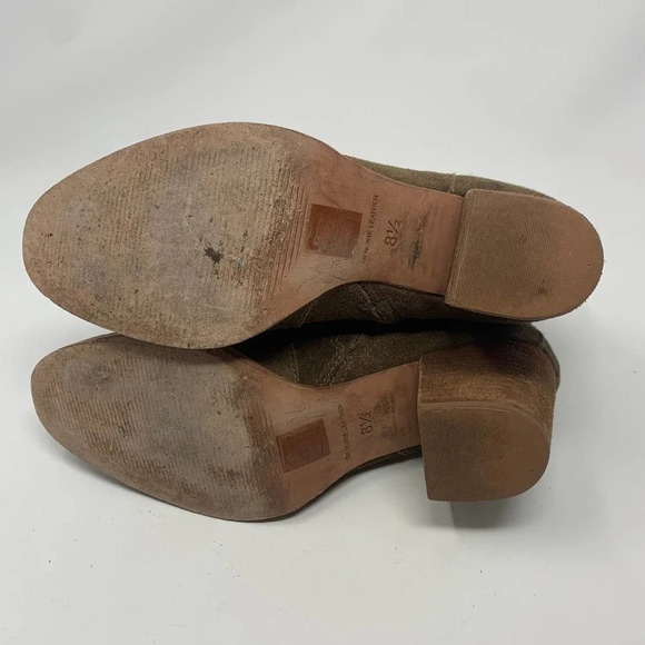 Madewell The Brenner Heel Boot‎ in Tan Suede - Picture 10 of 11